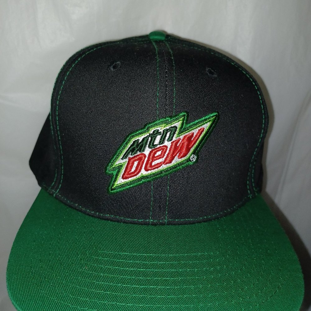 Black & Green Snapback Hat